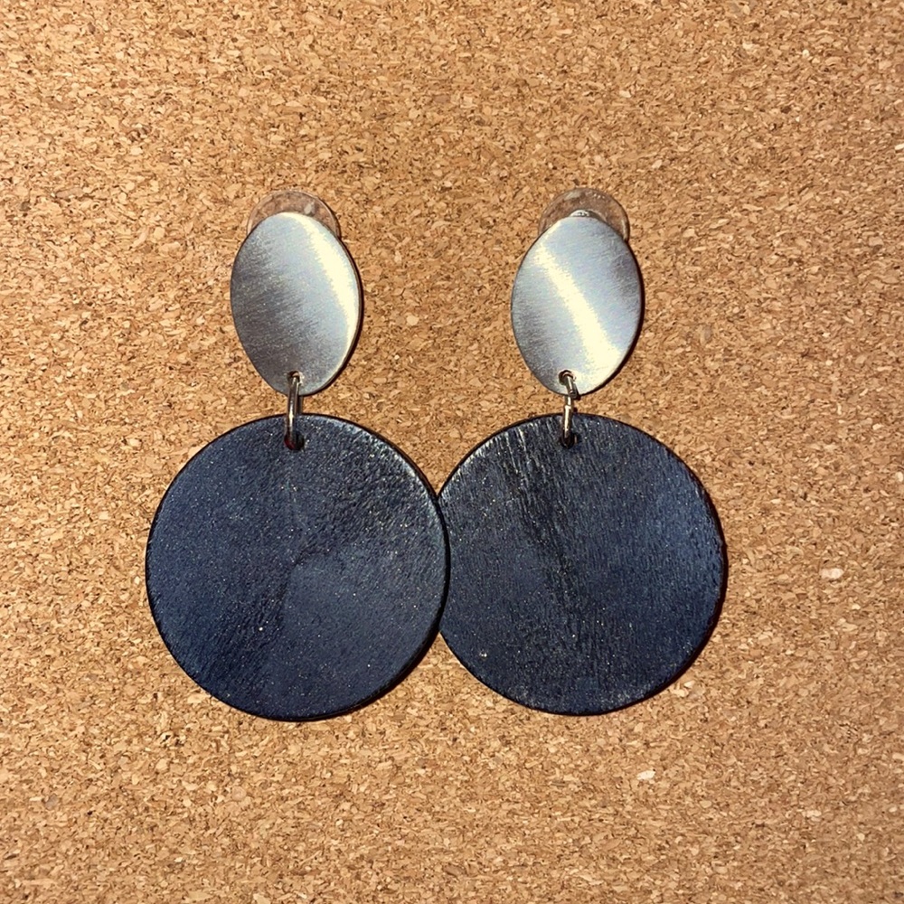 MAURICES dangle earrings